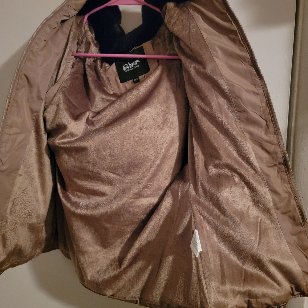 Jacket - Picture 6 of 7